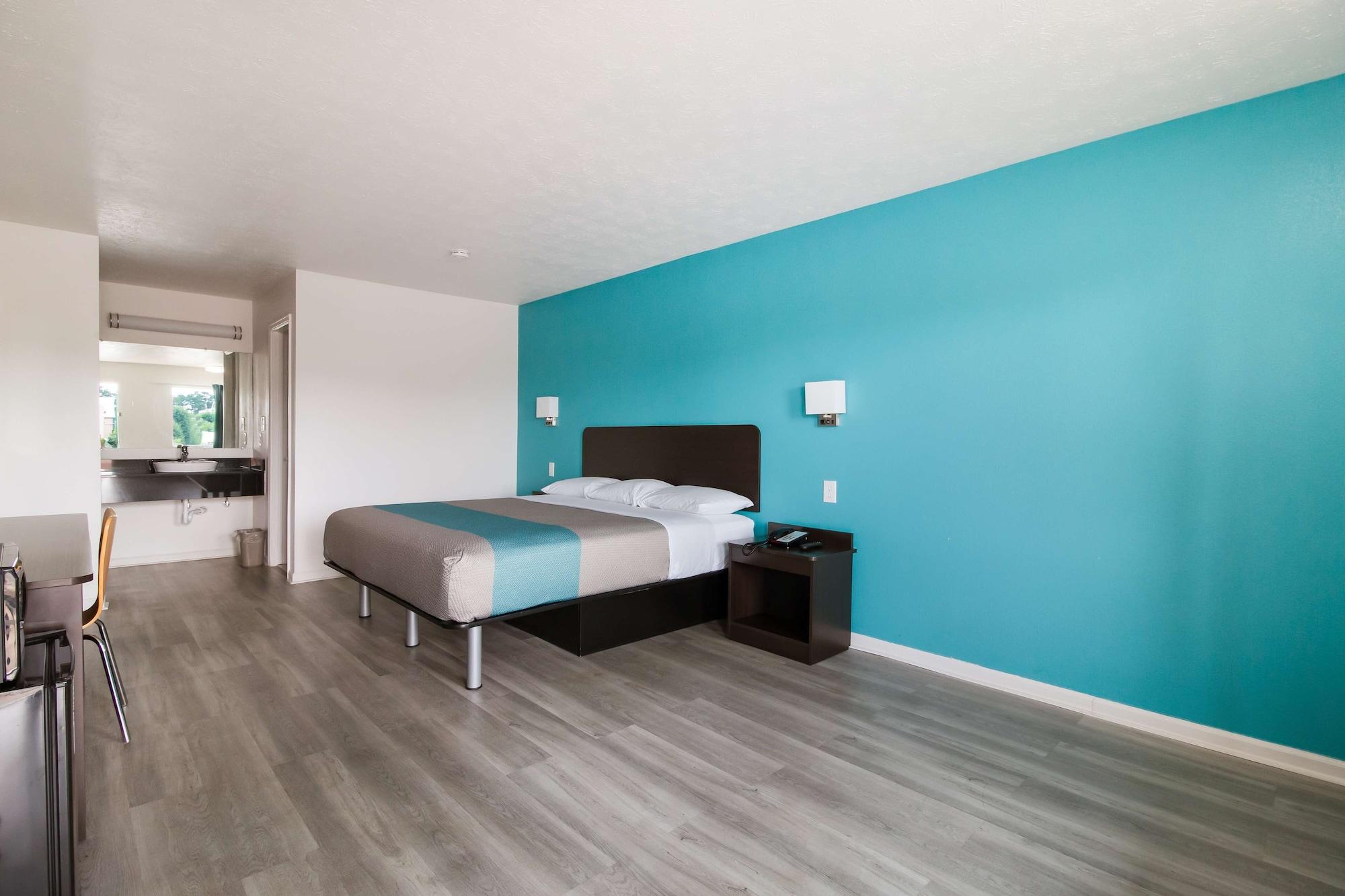 Motel 6-Metropolis, Il Екстериор снимка